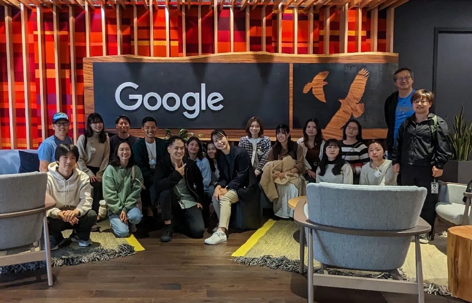 Google オフィスツアーでの学生部の集合写真